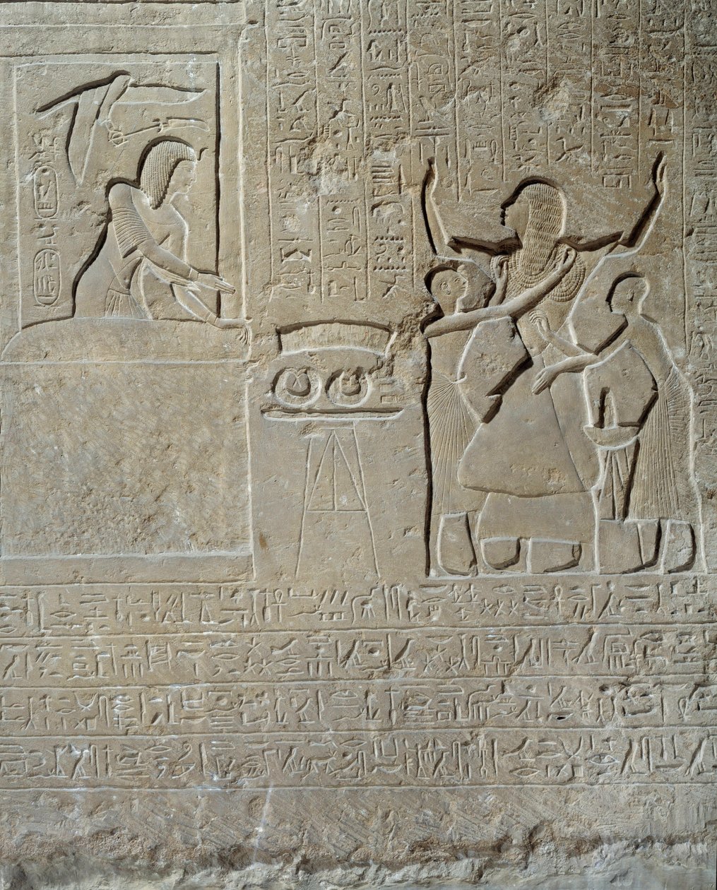 Ægyptisk antikvitet: relief i kalksten af Hormin: Sethi I uddeler tapperhedens kraver som en belønning for sit mod til Hormin, leder af kongens harem. 19. dynasti (1295-1186 f.Kr.). Paris Louvre Museum af School Egyptian