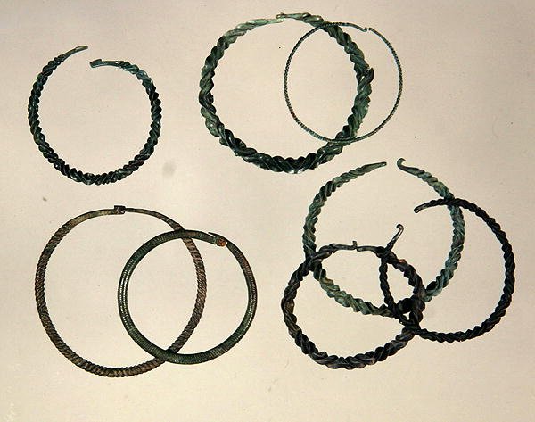 Smykker fundet i Nordhessen, Hallstatt-perioden (metal) af School German