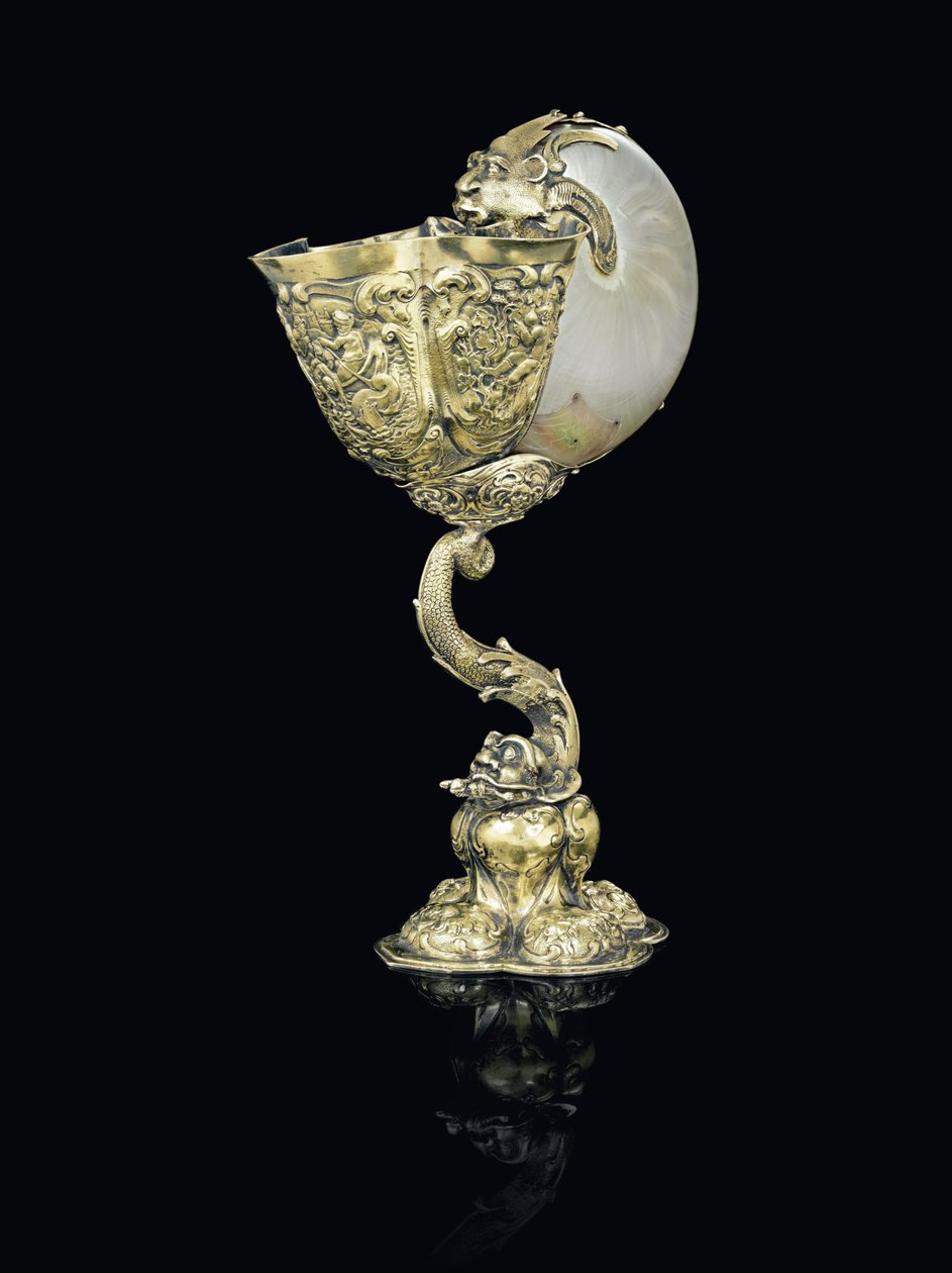 Monteret nautilus kop, Nagyszeben, midten af 1600-tallet (skal og forgyldt sølv) af School Hungarian