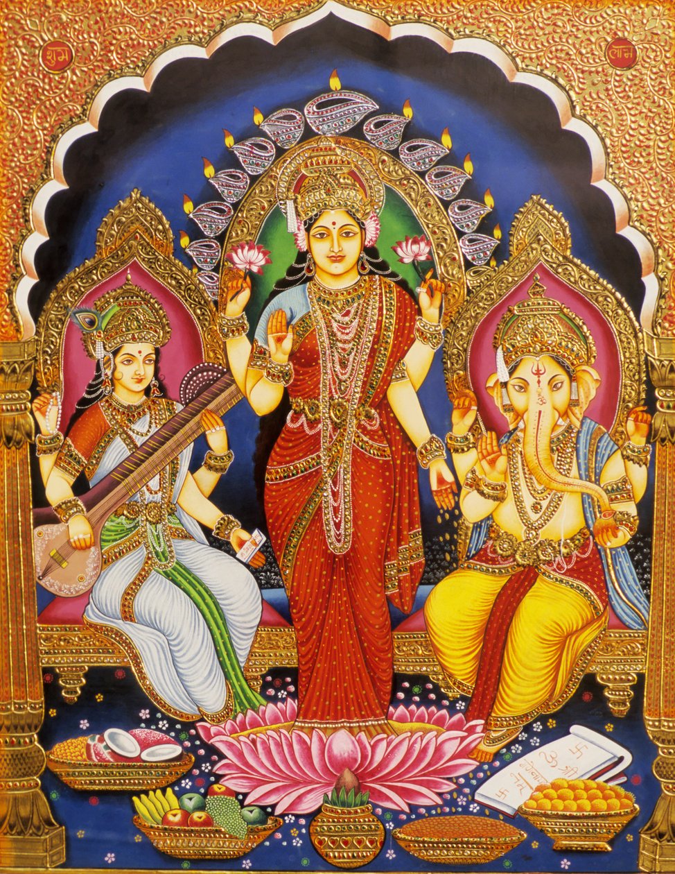 Lord Ganesh med Laxmi og Saraswati Miniaturemaleri på papir med guldpræget Indien af School Indian