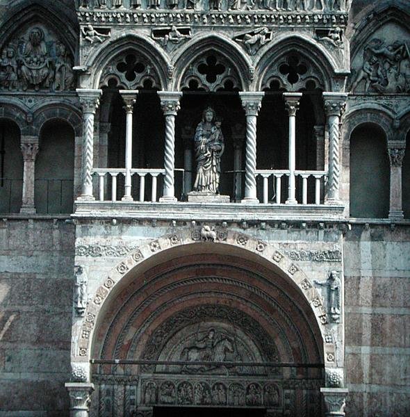 Vestfacade, påbegyndt 1130