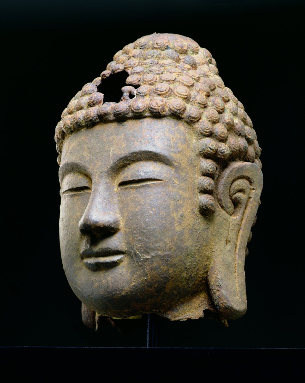 Buddhas hoved, koreansk, slutningen af det 8., begyndelsen af det 9. århundrede e.Kr. (støbejern) af School Korean