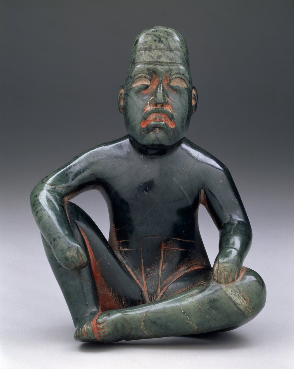 Siddende figur med hævet knæ, Highland Olmec, San Martin Texmelucan af School Mexican
