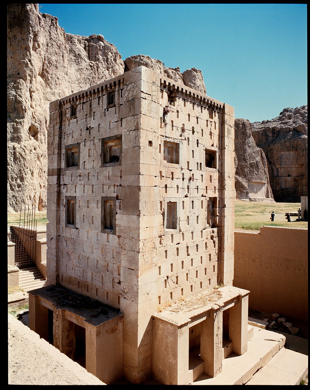 Udsigt over Necropolis og gravene tilhørende Achaemenid-konger og Terningen Zoroaster (Ka