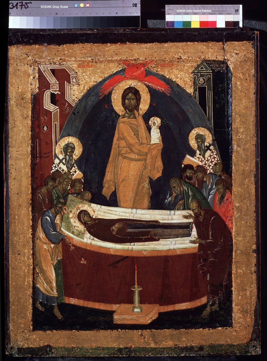 Jomfruens Dormition. Jomfruens død, strakt ud på en seng, omgivet af apostlene, over hende, Kristus bærer hendes sjæl bort, ligesom et barn klædt i hvidt. Maleri af Theophanes den græske (cirka 1340-cirka 1410) af School Russian