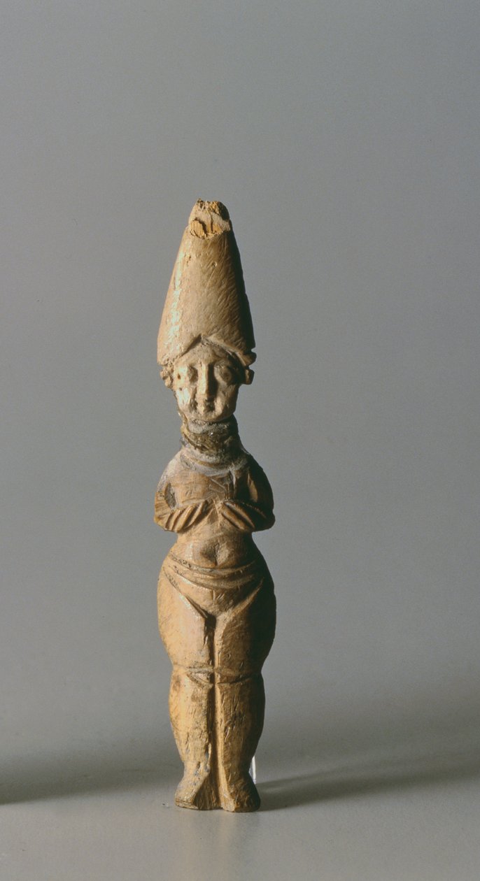Figur med høj hat, fra Susa, Iran, 4.-6. århundrede e.Kr. (knogle) af School Sasanian
