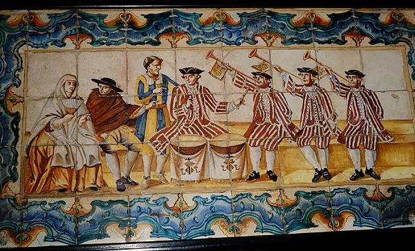 Azulejos-fliser, der forestiller trompetister og en trommeslager (keramik) af School Spanish