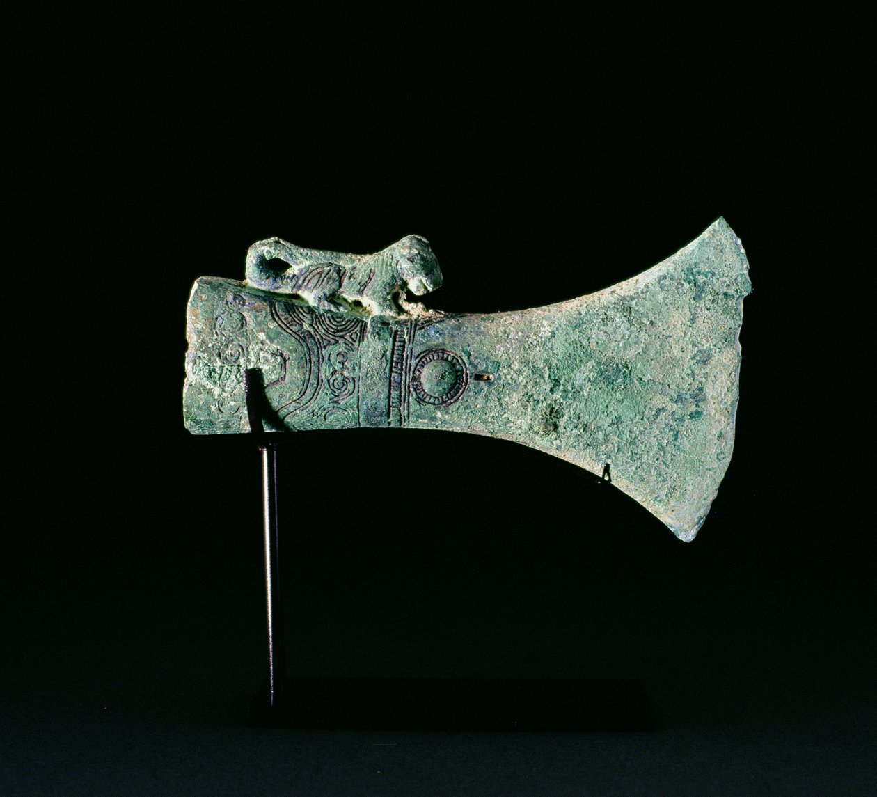 Øksehoved, Dongson-kultur, ca. 200 f.Kr.-200 e.Kr. (bronze) af School Vietnamese