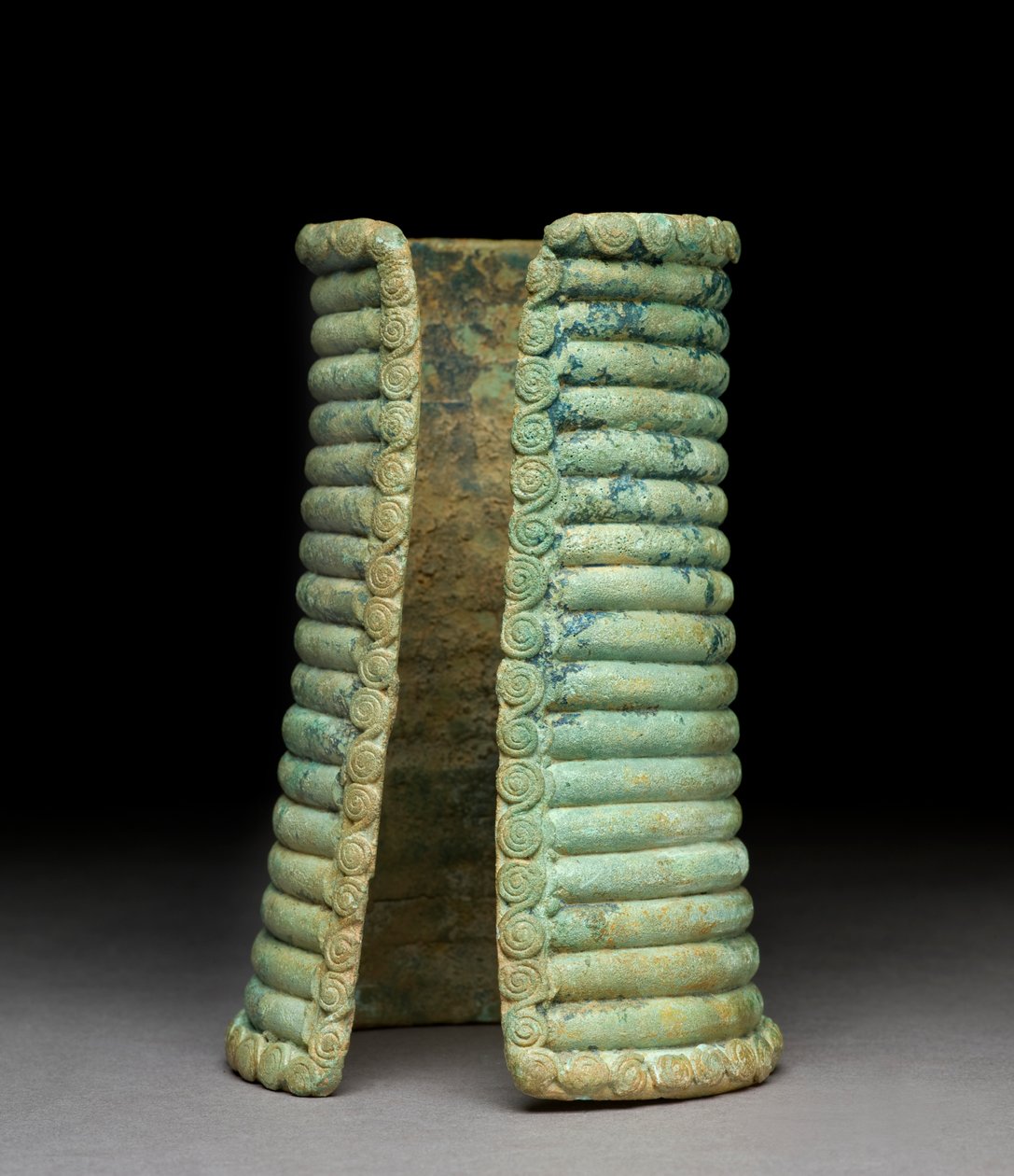 Langt ribbet armbånd (bronze) af School Vietnamese