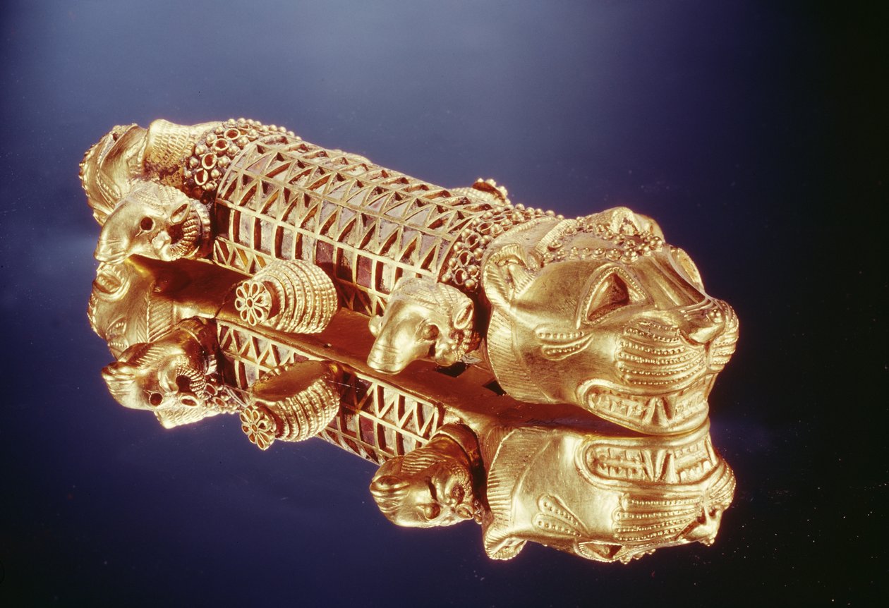 Tronearm (guld og rav) af Scythian