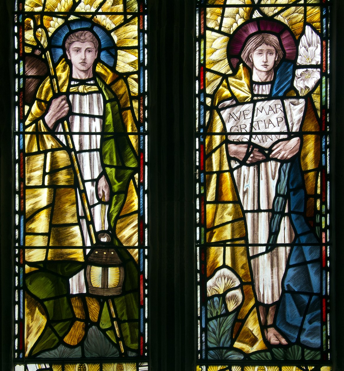 Mortehoe, St Mary, Heaton Butler & Bayne, Selwyn Image, Archangels St Raphael & St Gabriel, ca. 1890 af Selwyn Image Selwyn Image