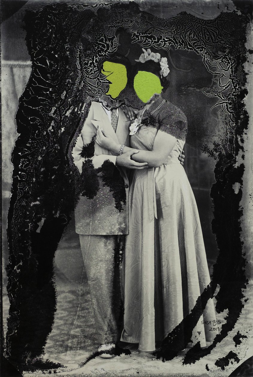 Captured Tenderness, 2019 (blandede medier) af Sergis Adamos