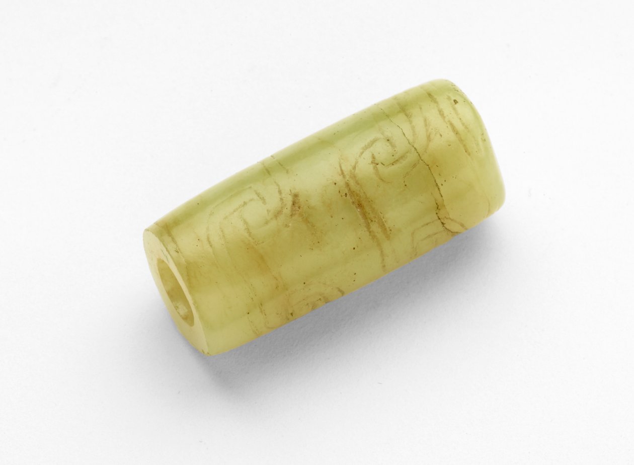 Perle, ca. 1600-1050 f.Kr af Shang Dynasty Chinese School