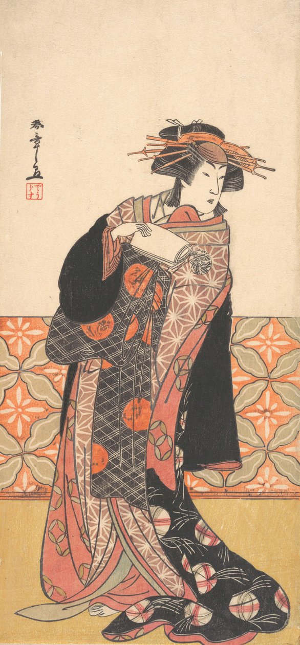 Nakamura Riko som rigt klædt kurtisane, der står i et værelse, ca. 1778. af Shunsho