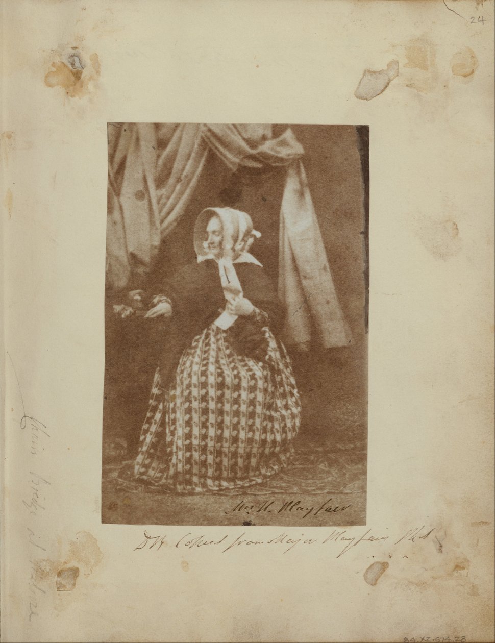 Fru Hugh Playfair. af Sir Hugh Lyon Playfair
