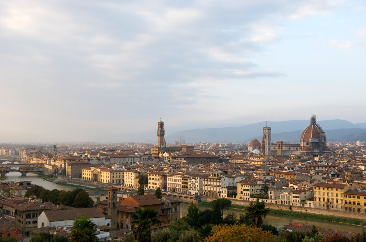 Italien, Toscana, Firenze, højtliggende udsigt over byen fra Piazzele Michelangelo, 2022 (foto) af Sisse Brimberg