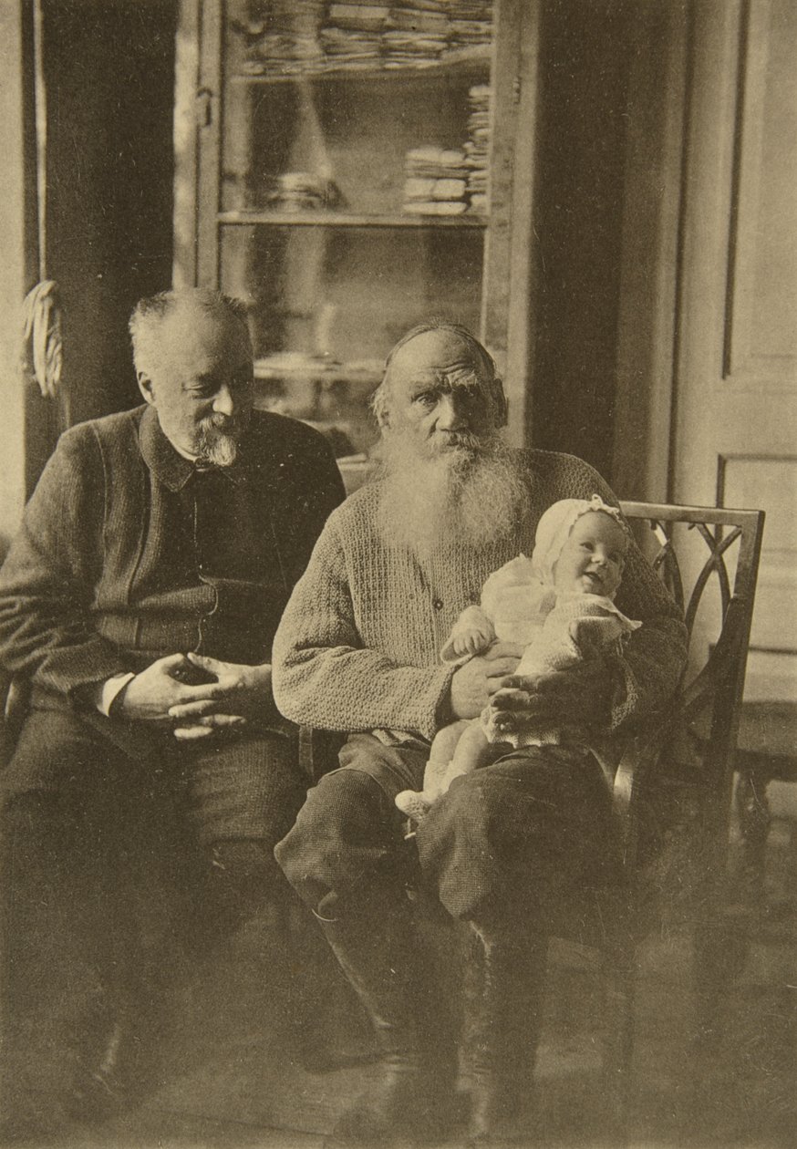 Den russiske forfatter Leo Tolstoj med sin svigersøn og barnebarn, Rusland, c1905-c1906 af Sophia Andreevna Tolstaya