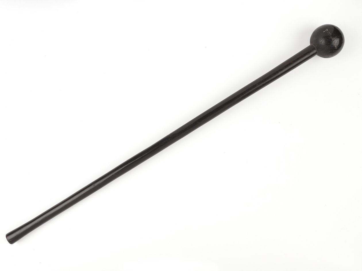 Zulu knobkerrie af South African School