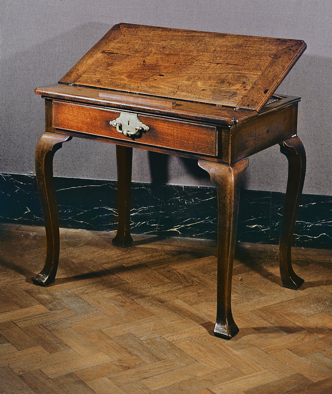 Arkitektbord, ca. 1730 (mahogni) af Spanish School