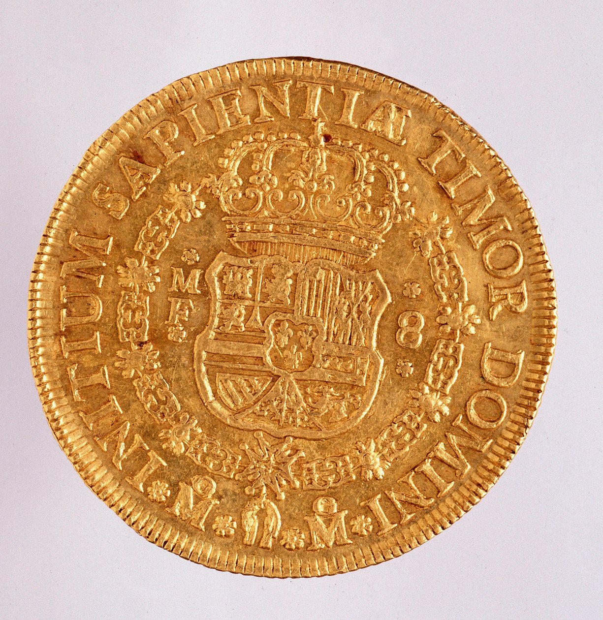 Guldmønt (8 ecu) fra Spanien: Filips (Filippo eller Philippe) V (1700-1746) regeringstid. 1739 Diam. 3,6 cm Napoli, museo archeologico af Spanish School