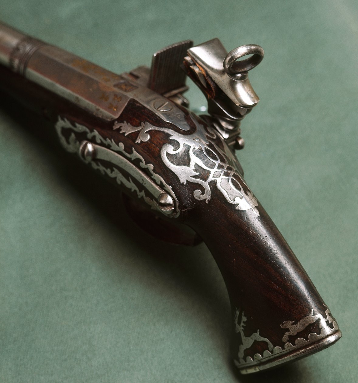 Gammel pistol af Spanish School