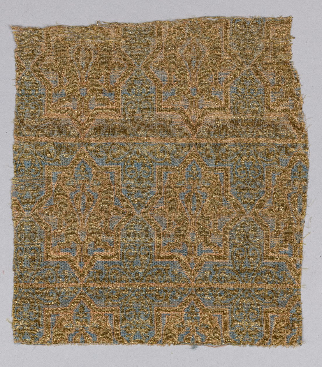 Tekstilfragment fra Chasuble of San Valerius (silke, forgyldt dyresubstrat omkring en silkekerne) af Spanish School