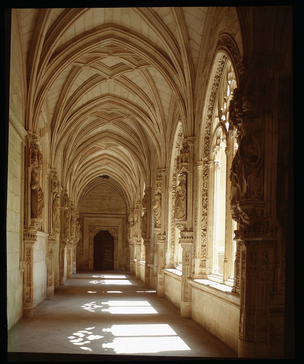 Udsigt over det nederste galleri af klosteret San Juan de Los reyes, Tolede af Spanish School