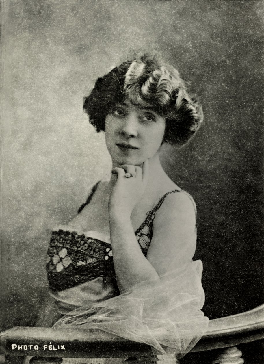 Portræt af den franske kunstner Amelie Dieterle ( 1871 af Studio Felix