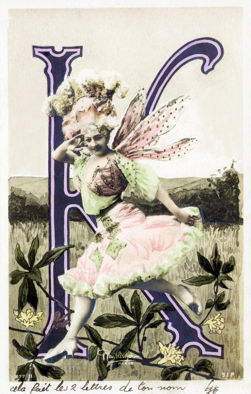 K : Juliette Mealy , sangerinde og kabaretdanserinde fra la Belle Epoque - skaberen af sangen "Frou Frou" i 1897 - Alfabet på postkort af Studio Reutlinger