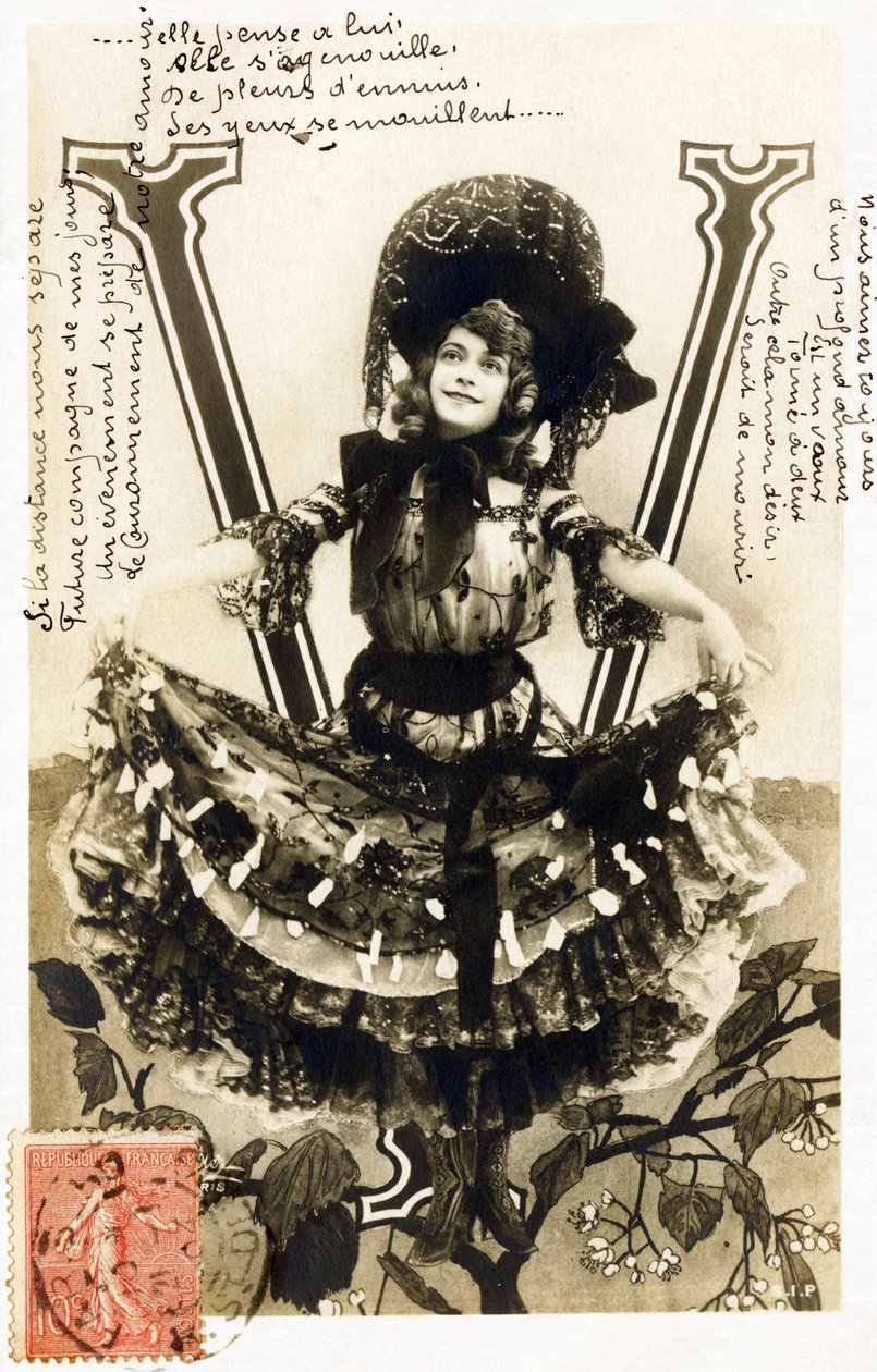 V: Mariette Sully, belgisk sopran fra Belle Epoque - Teatre: Bouffes Parisiennes, Menus Plaisirs, Gaite, Paris - Alfabet på postkort af Studio Reutlinger