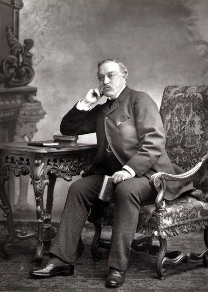 Edmund Yates (1831-94), journalist og romanforfatter, portrætfotografi (s/h foto) af Studio Walery