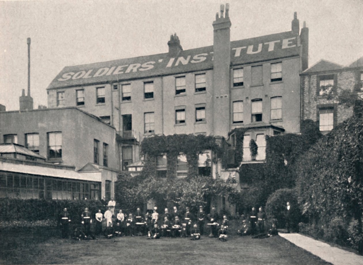 Soldiers Institute, Portsmouth, 1904 af Symonds and Co