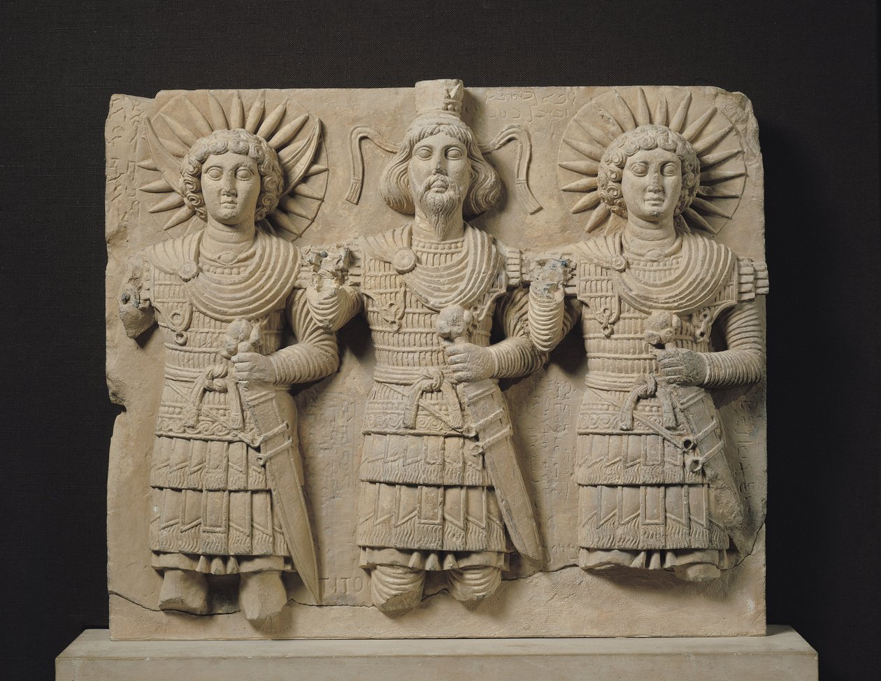 Triade af Palmyrenske guder, fra Palmyra-regionen, ca. 150 e.Kr. (kalksten) af Syrian