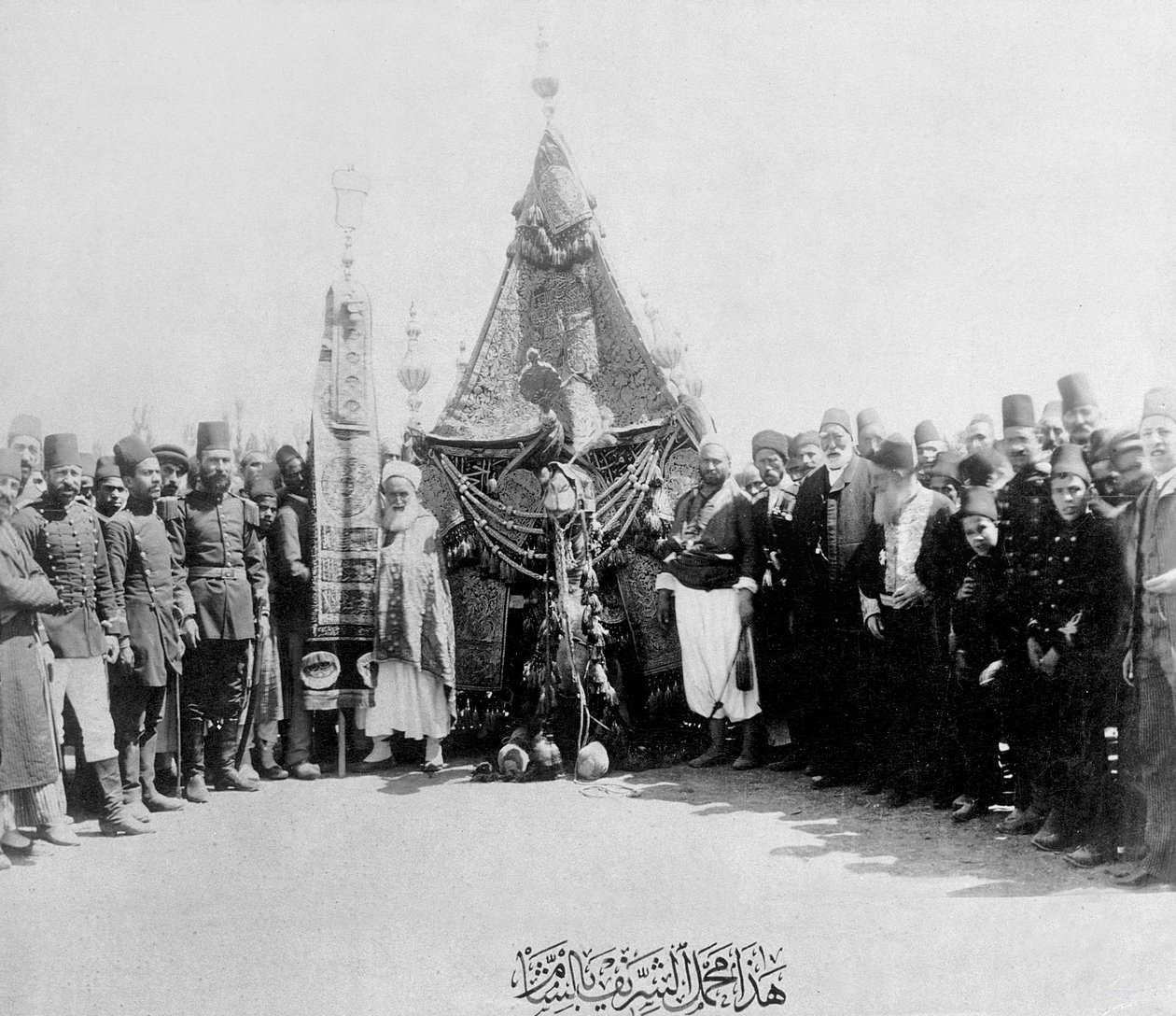 Den hellige karavane i Sem (albumin print) af Tancrede Dumas