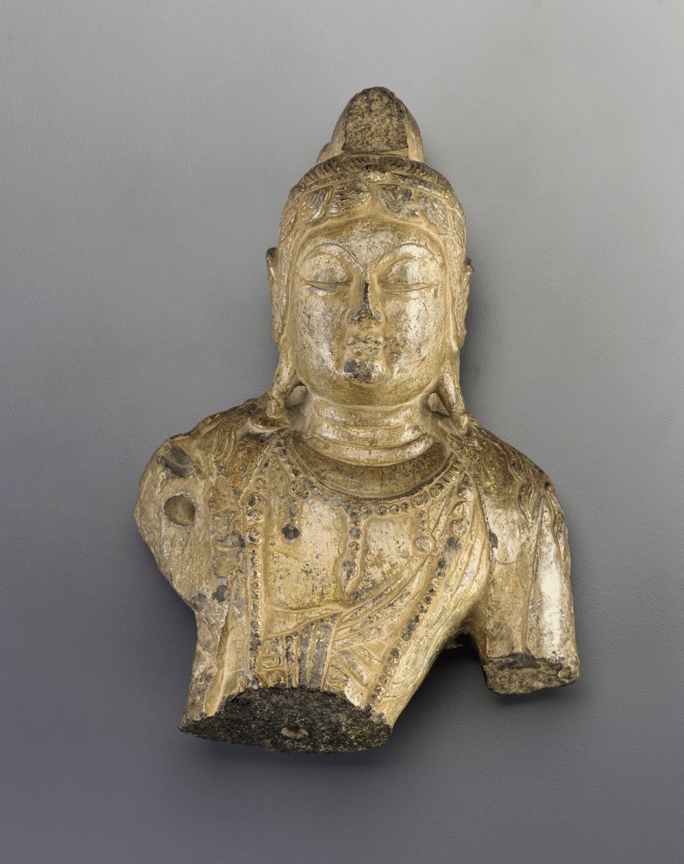 Lille buste af buddhistisk figur af Tang Dynasty Chinese School