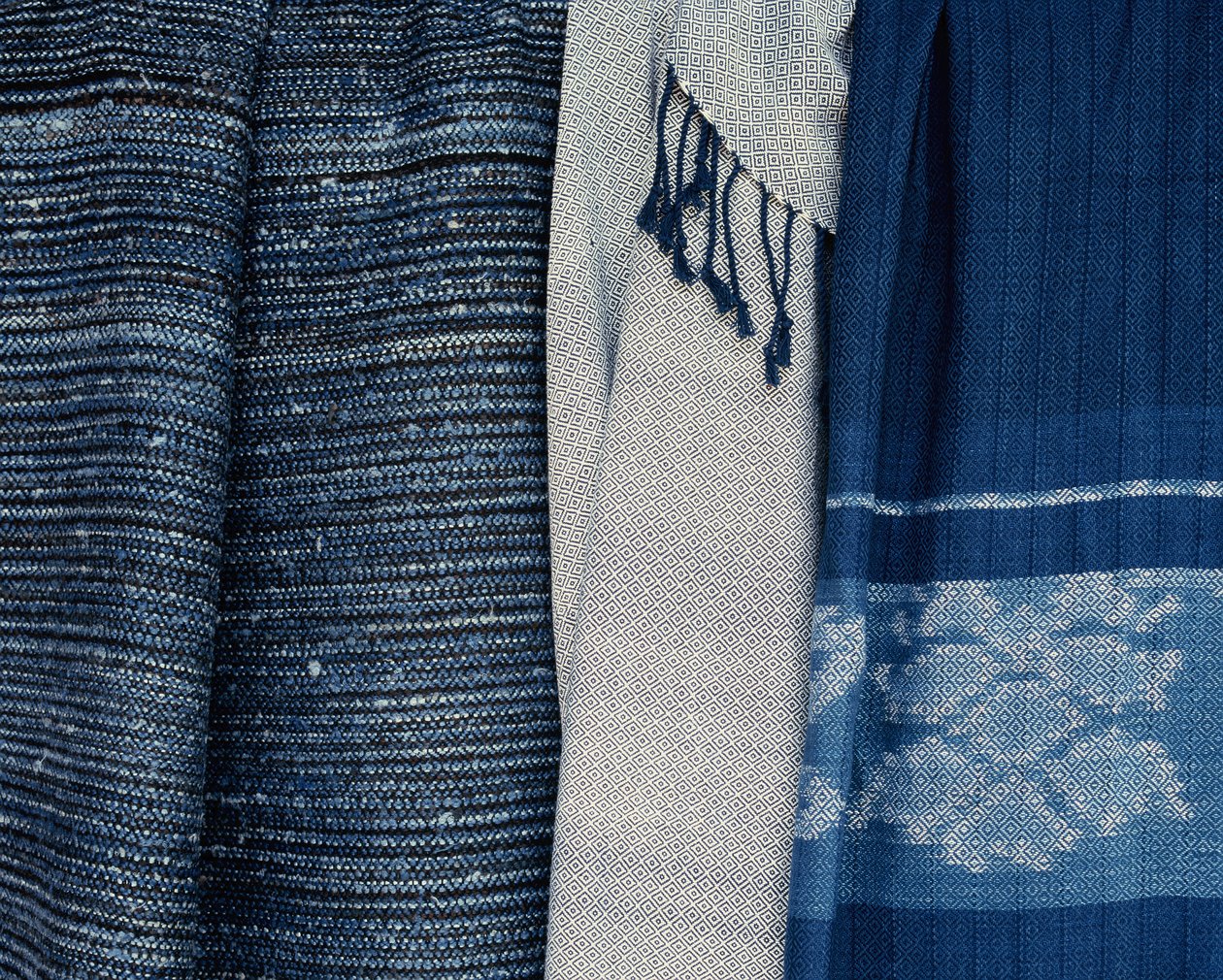Moderne indigo stof, Thailand (tekstil) af Thai School