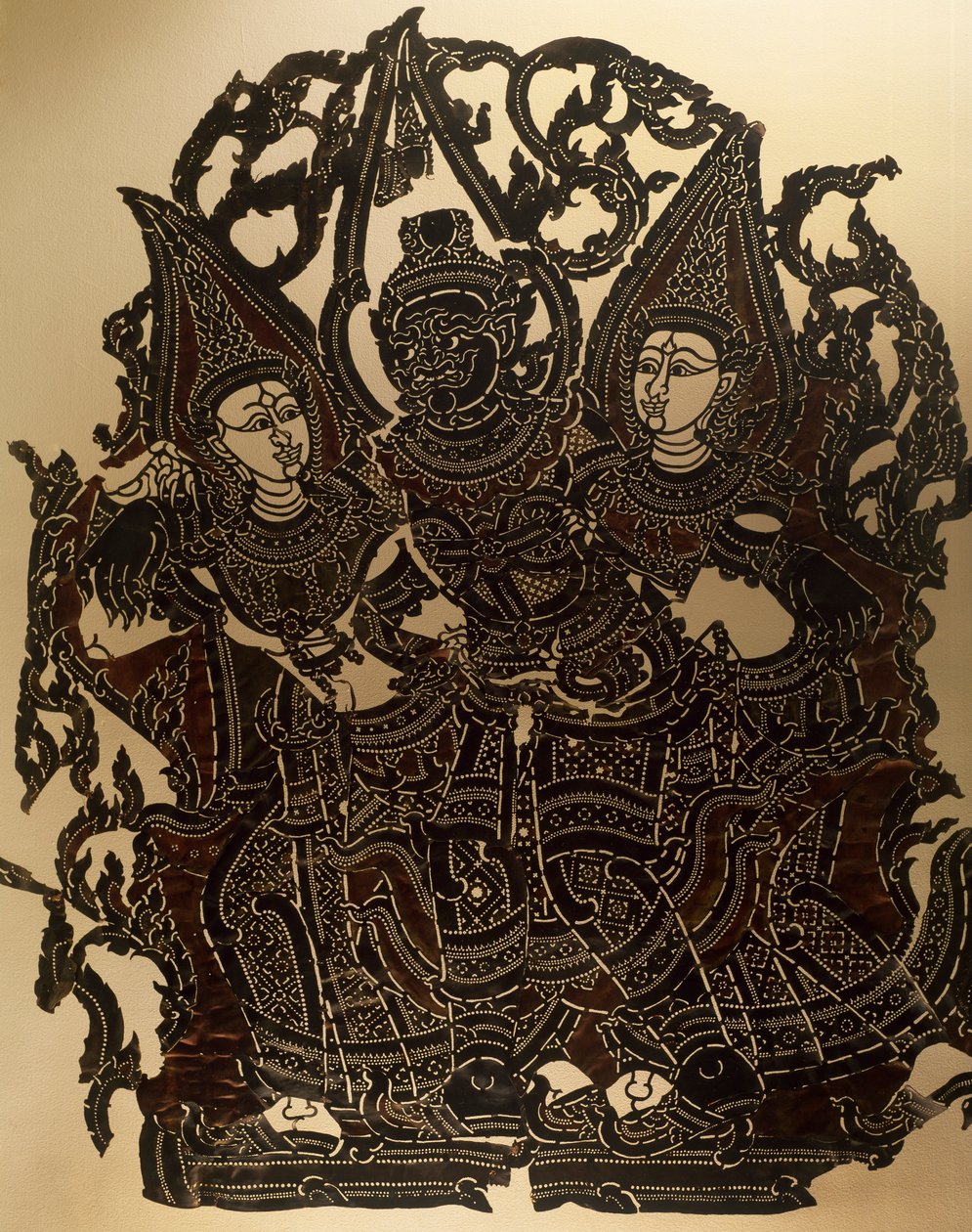 Scene fra Nang Yai skyggedukketeater, der repræsenterer Dasakantha og hans koner, udskåret læderpanel, Thailand, Thai Civilization af Thai School