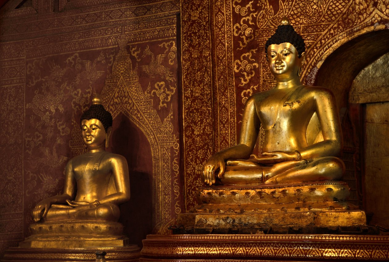 Buddha Sihing (bronze) af Thai School