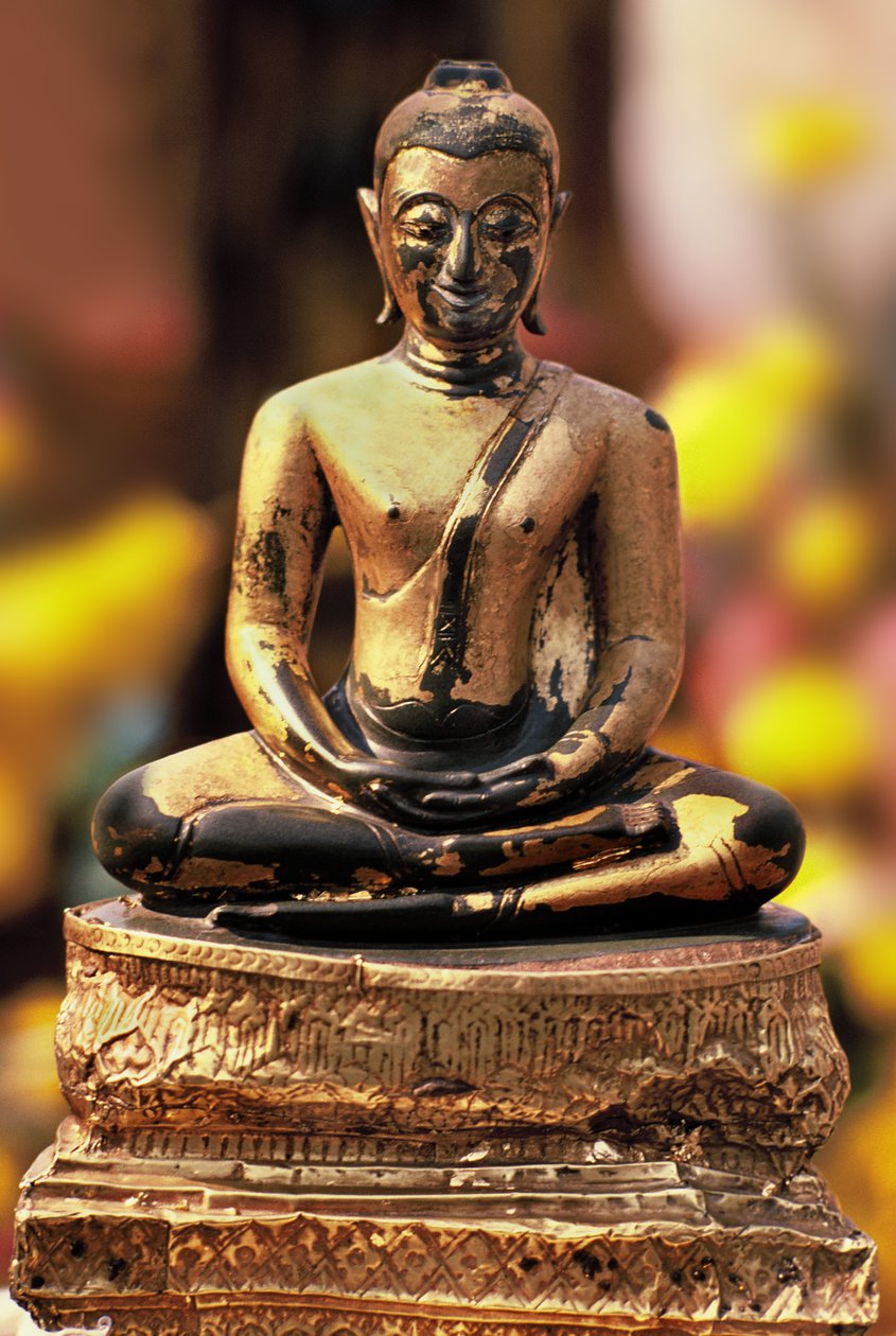 Buddhaen kaldte Phra keo Don Tao af Thai School