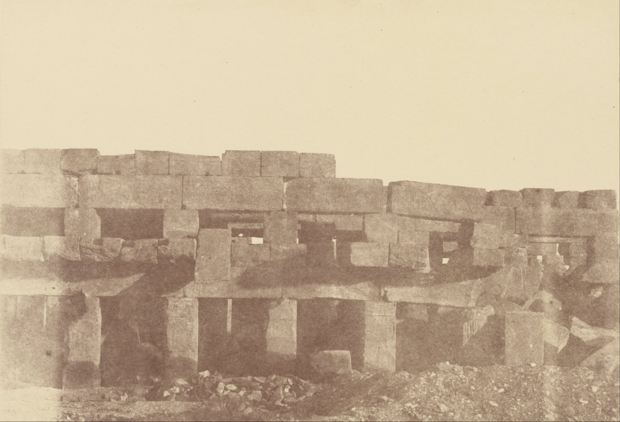 (Nærbillede af Tothmes IIIs Covered Walk, Karnak) af Théodule Devéria
