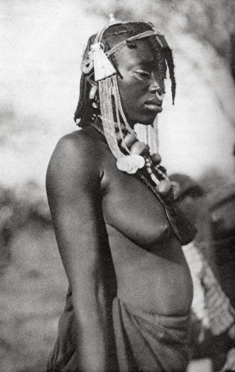 Arabisk kvinde i det sydlige Sudan, Abu Matarik til Halfa, Sudan, 1925 1927. af Thomas A. Glover