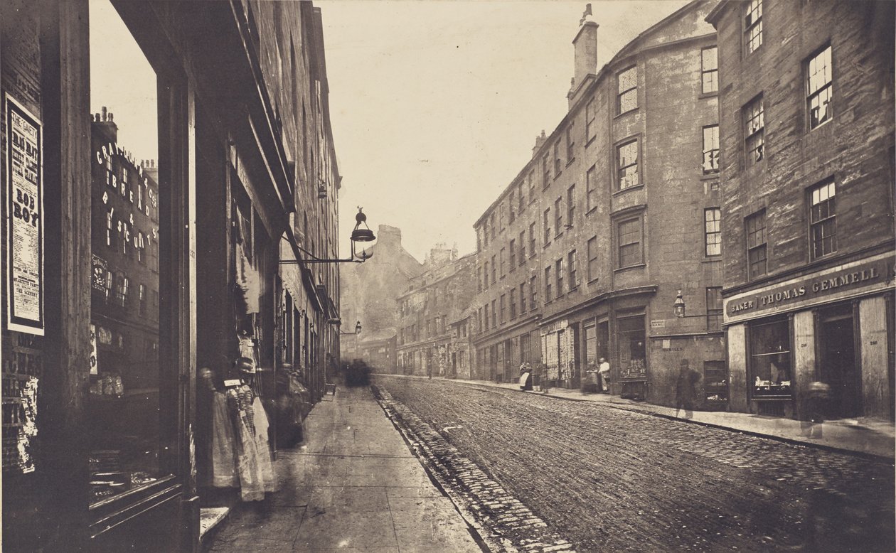 I spidsen af High Street. af Thomas Annan