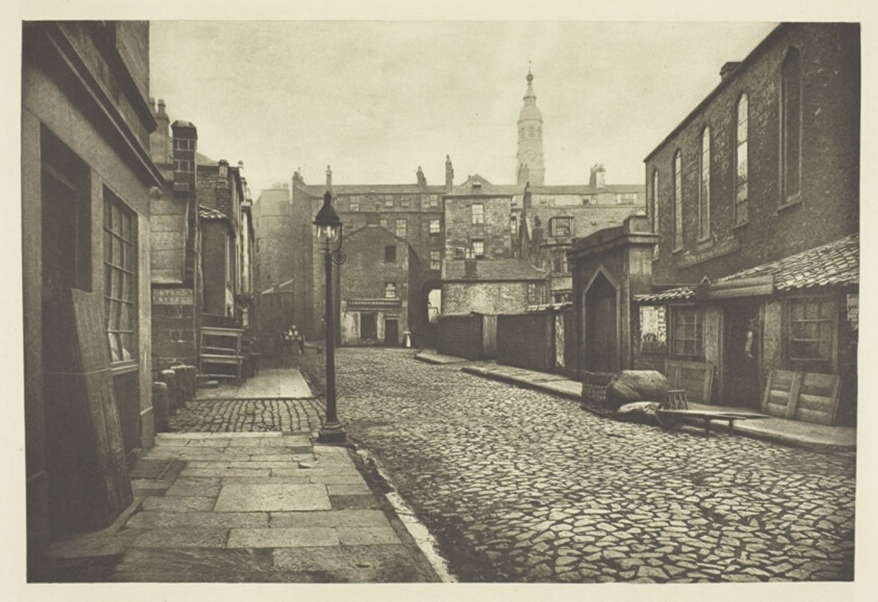 Low Green Street af Thomas Annan