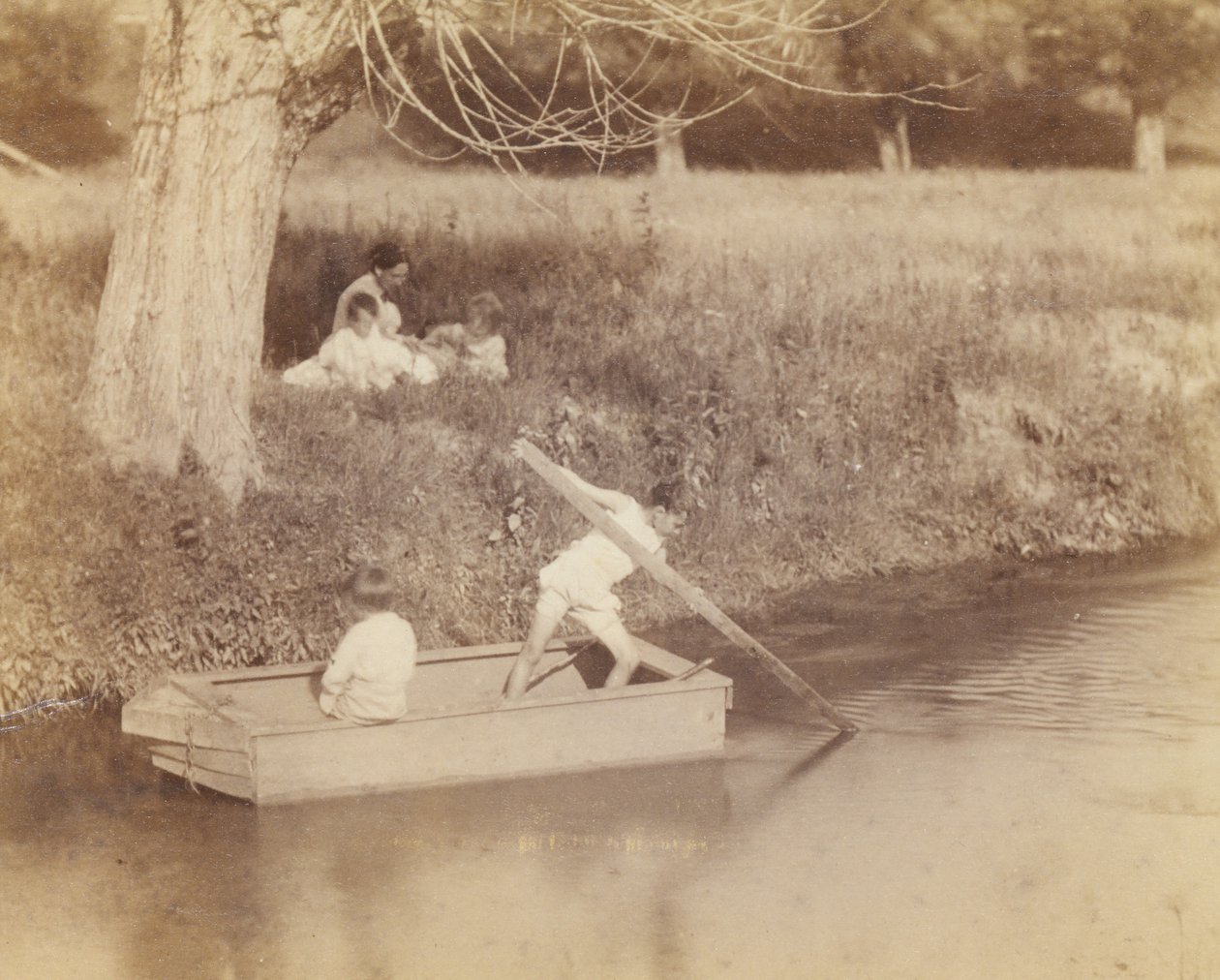 Two Boys Playing at the Creek, 4. juli 1883, 1883. af Thomas Eakins