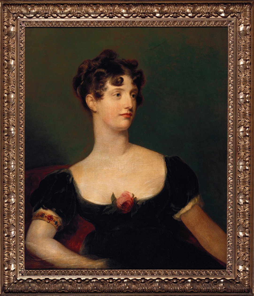 Portræt af Lady Beresford, siddende, halvlangt i sort kjole dekoreret med en rose af Thomas Lawrence