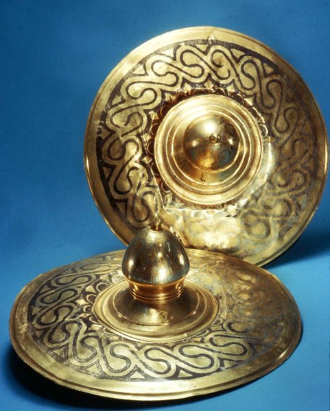 Låg (guld indlagt med sølv) af Thracian