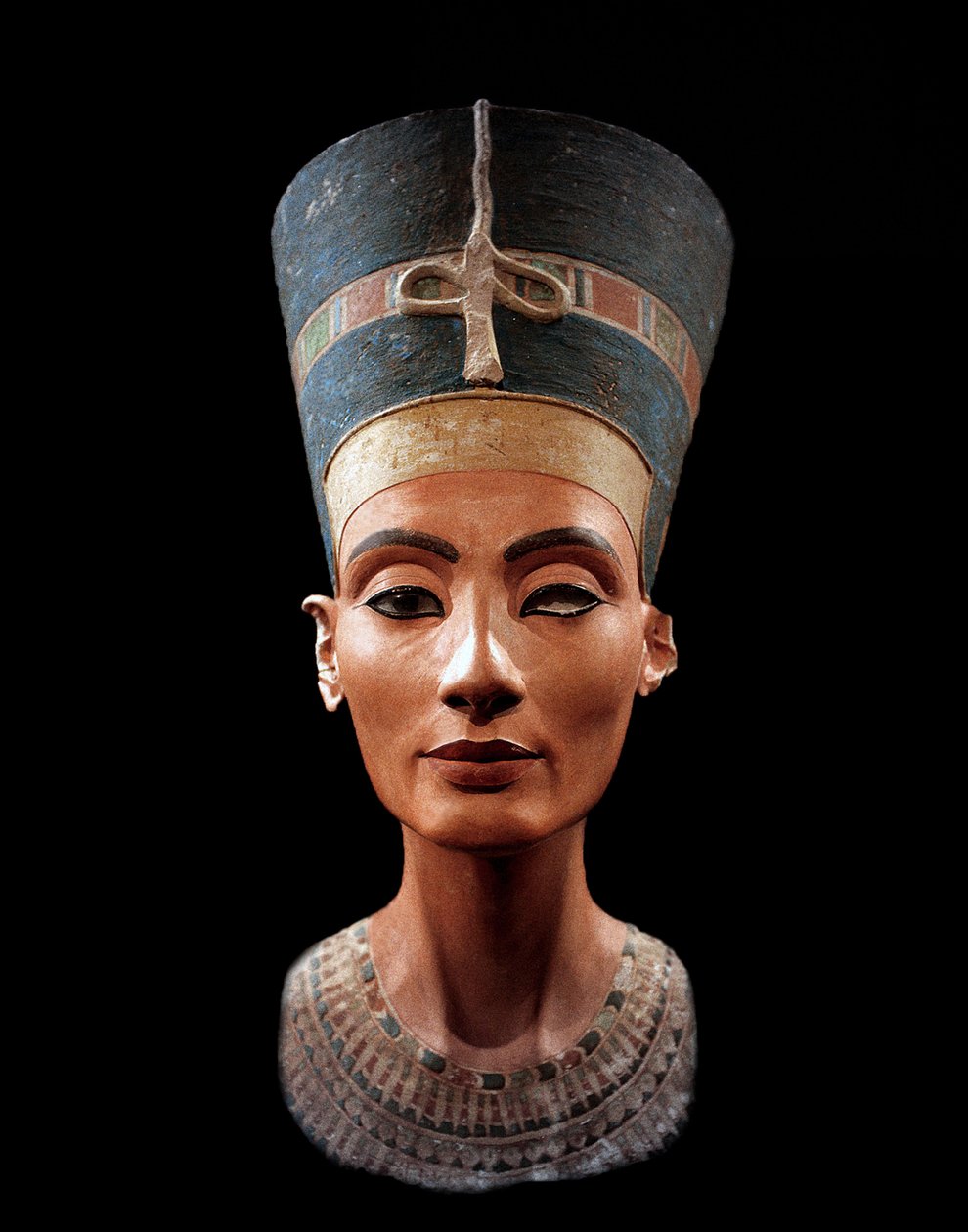 Buste af Nefertiti (c1370-c1330 f.Kr.) Store kongelige hustru (hovedgemal) til den egyptiske farao Akhenaten. Nefertiti og hendes mand var kendt for en religiøs revolution. De tilbad kun én gud, Aten, solens skive. af Thutmose Thutmose