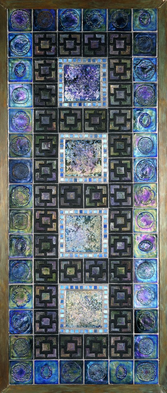 Et Favrile glasflisepanel, støbt med blomster og geometriske designs, 20. århundrede af Tiffany Studios