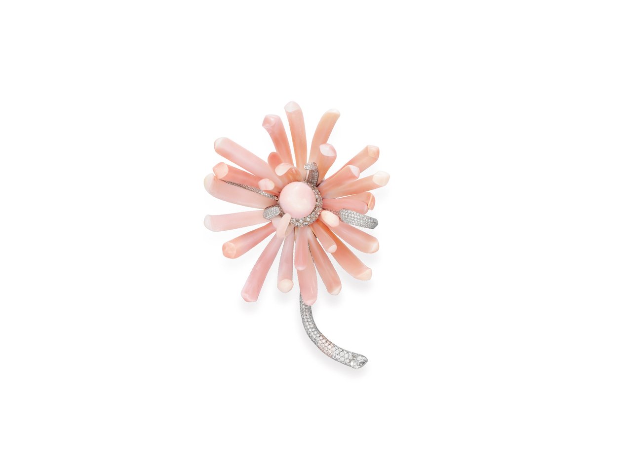 Broche (konkylieperle, konkylie, diamanter og platin) af Tiffany and Company
