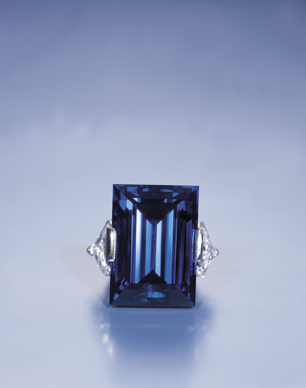 Rockefeller Sapphire (diamanter, safir og platin) af Tiffany and Company